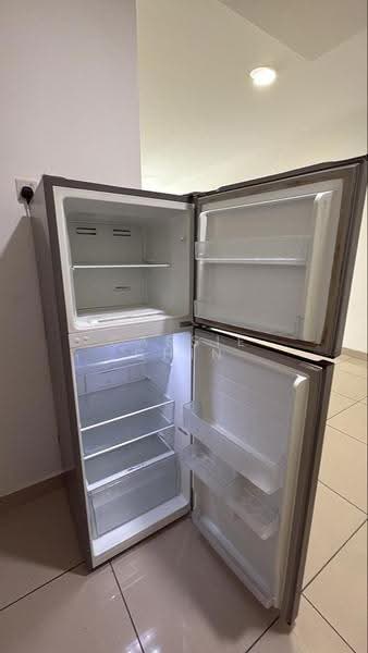Kediaman Servis untuk Disewa di Meridin Bayvue Serviced Apartment - Cassie Chin - PropertyGuru.com.my