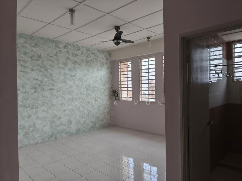 Rumah Teres untuk Disewa di Sungai Long (Bandar Sungai Long) - Lydia Mun - PropertyGuru.com.my