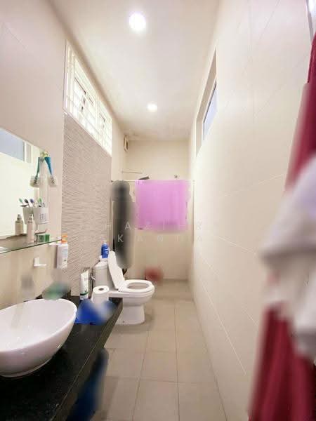 Semi-Detached House for Sale in Seksyen 5 Wangsa Maju (Wangsa Maju) - Shaziery Iskandar - Bathroom - PropertyGuru.com.my