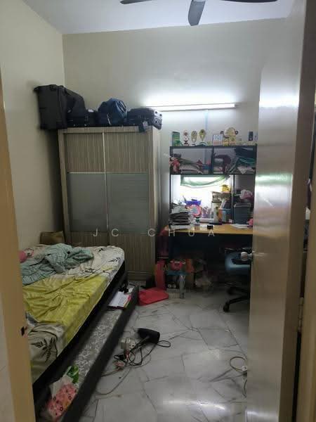 Rumah Teres 2-Tingkat untuk Dijual di BANDAR PUCHONG JAYA (Puchong) - JC Chua - Bedroom - PropertyGuru.com.my