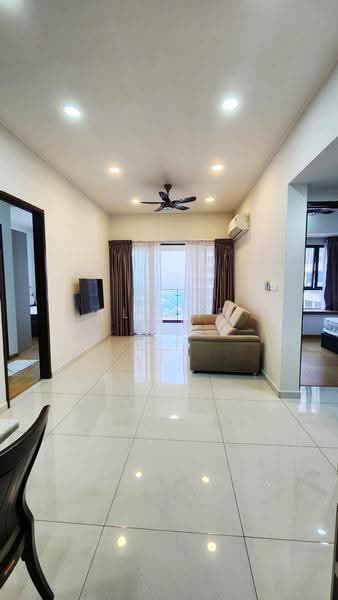 Service Residence for Rent at Royal Strand @ Country Garden Danga Bay - Elayne Low - Living Room - PropertyGuru.com.my