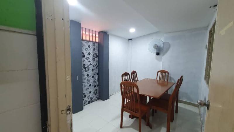 2-storey Terraced House for Sale in Seksyen U10 (Shah Alam) - Siti Hajar - Dining Room - PropertyGuru.com.my