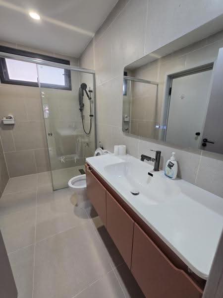 2-storey Terraced House for Rent in Taman Bunga Raja (Kota Kinabalu) - Kim Fuen Chin - Bathroom - PropertyGuru.com.my