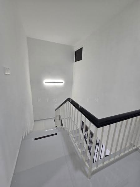 2-storey Terraced House for Rent in Taman Bunga Raja (Kota Kinabalu) - Kim Fuen Chin - Interior - PropertyGuru.com.my