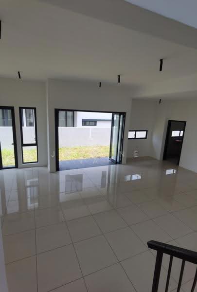 Semi-Detached House for Rent in Taman Sepang (Sepang) - Jasmine Yap - Living Room - PropertyGuru.com.my
