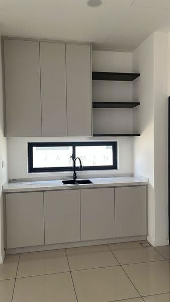 Semi-Detached House for Rent in Taman Sepang (Sepang) - Jasmine Yap - Kitchen - PropertyGuru.com.my