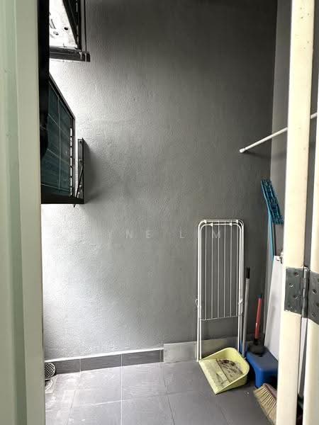 Service Residence for Sale at Mercu Summer Suites - Jyne Lim - Yard - PropertyGuru.com.my