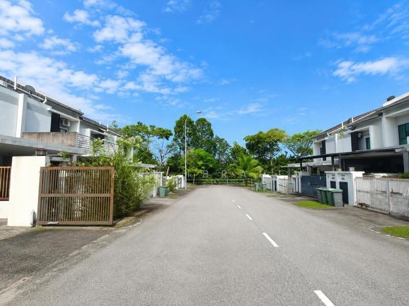 Rumah Teres 2-Tingkat untuk Dijual di Nilai Impian (Nilai) - Hawa Ibrahim - Exterior - PropertyGuru.com.my