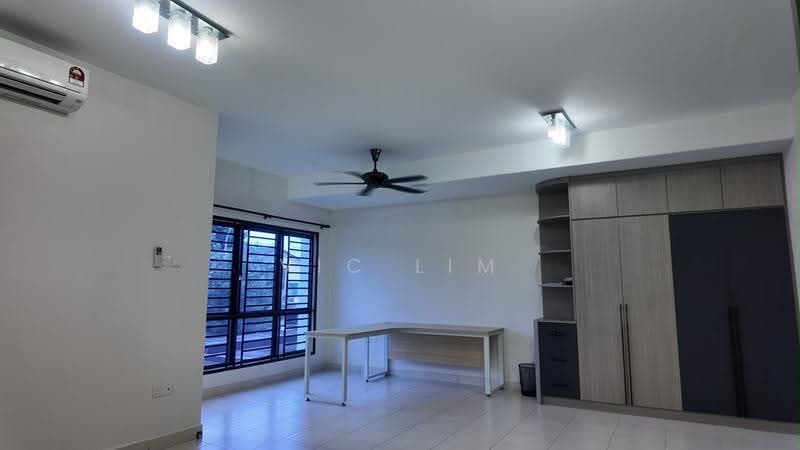 Rumah Teres 2-Tingkat untuk Dijual di Taman Redang (Johor Bahru) - Vic Lim - Study - PropertyGuru.com.my