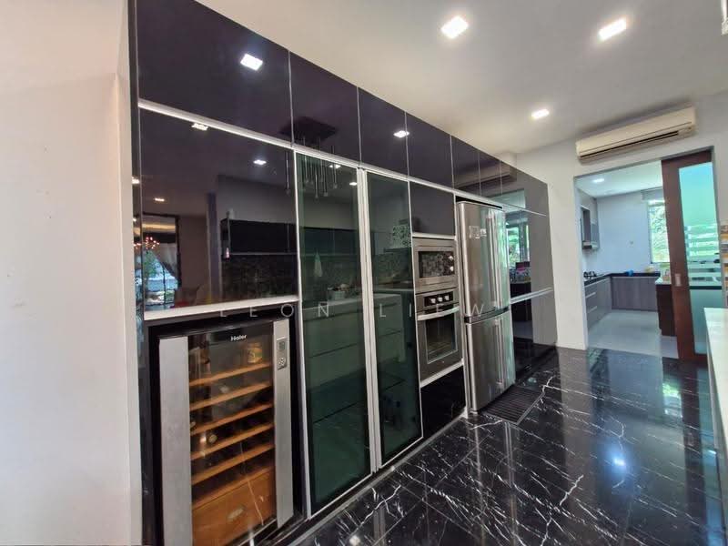 Bungalow House untuk Disewa di Desa Parkcity (Kuala Lumpur) - Leon Liew - Kitchen - PropertyGuru.com.my