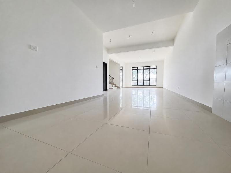 2-storey Terraced House for Sale in Rawang (Selangor) - Lucas Loh - Living Room - PropertyGuru.com.my