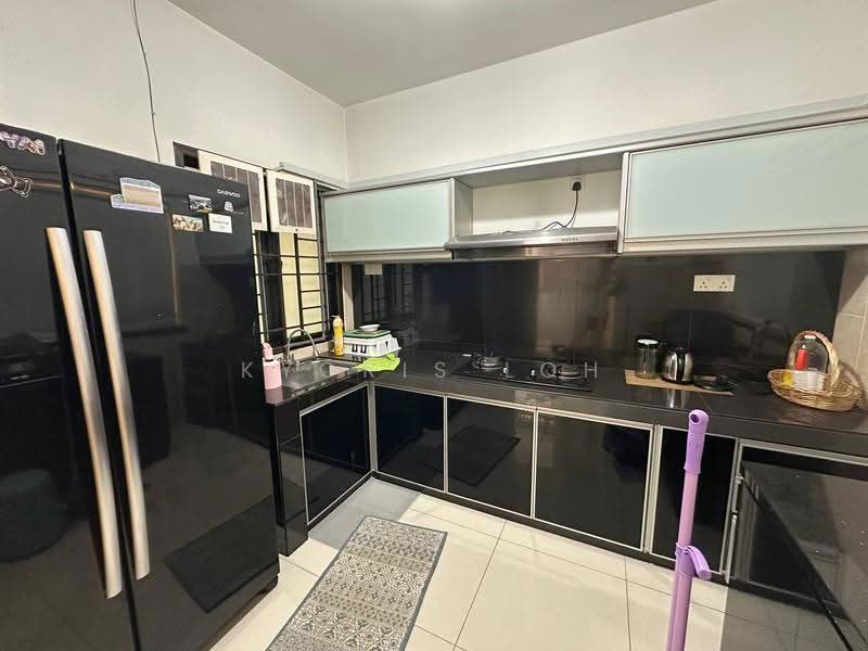 Apartment for Rent at Larkin Residence - Kyoris Loh - Kitchen - PropertyGuru.com.my