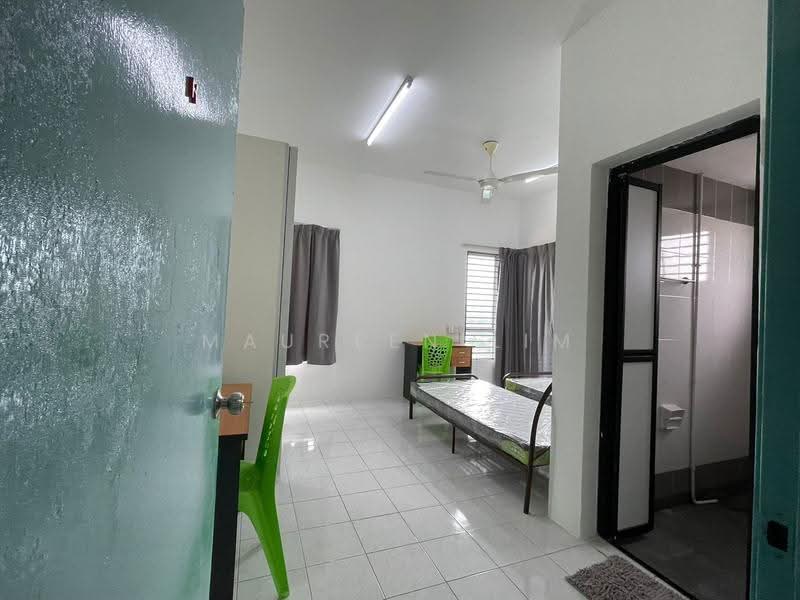 Pangsapuri untuk Dijual di Villa Tropika - Maureen Lim - Bedroom - PropertyGuru.com.my