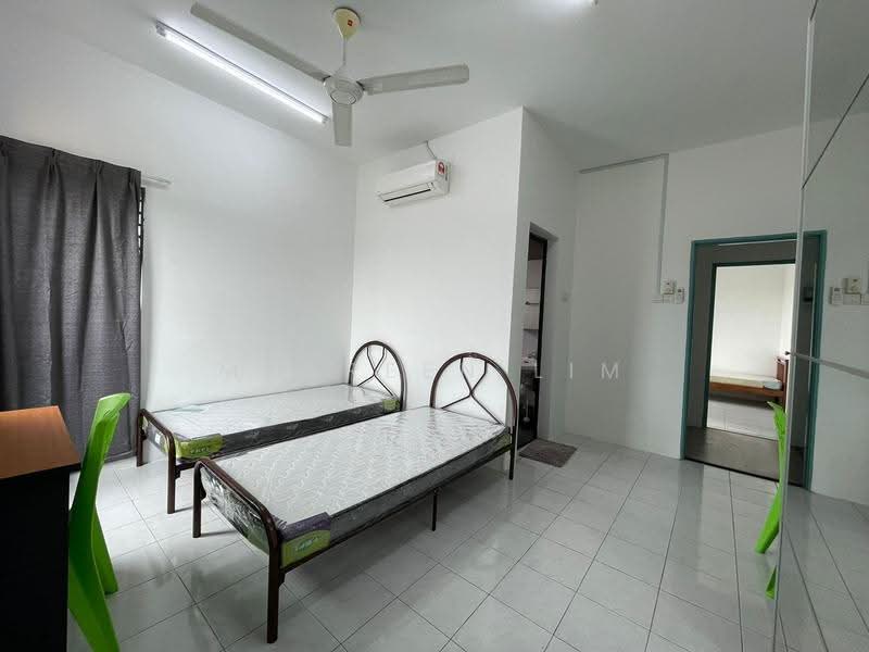Pangsapuri untuk Dijual di Villa Tropika - Maureen Lim - Bedroom - PropertyGuru.com.my
