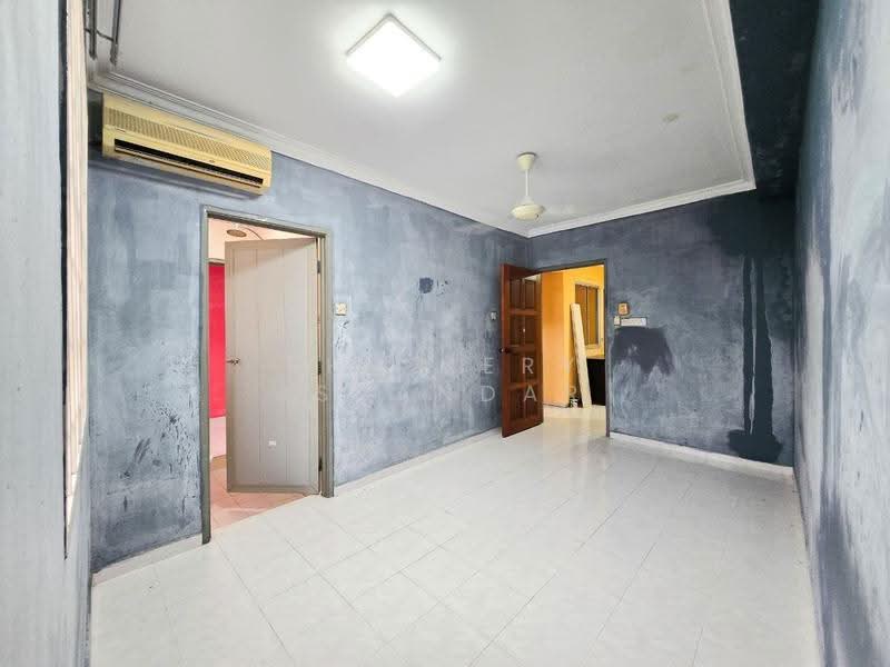 2-storey Terraced House for Sale in Taman Pinggiran Batu Caves (Selayang) - Shaziery Iskandar - Interior - PropertyGuru.com.my