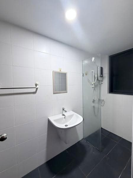 Service Residence for Rent at V@SUMMERPLACE - Edward Siow - Bathroom - PropertyGuru.com.my