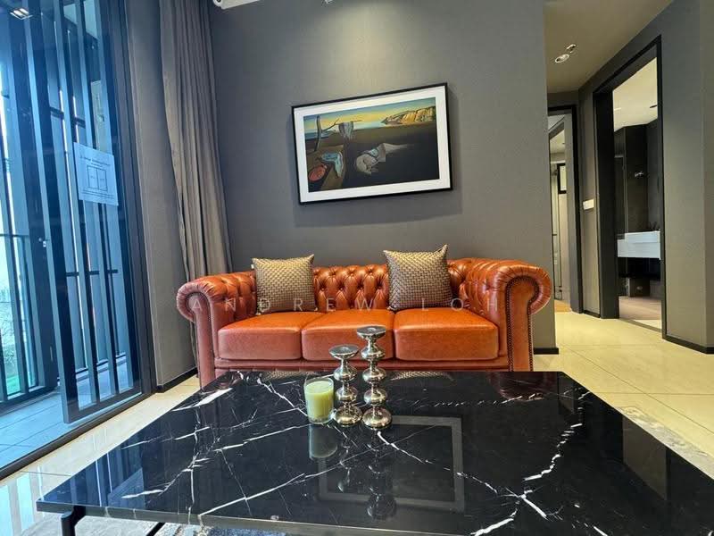Kediaman Servis untuk Dijual di Sunway Cochrane - Andrew Loh - Living Room - PropertyGuru.com.my