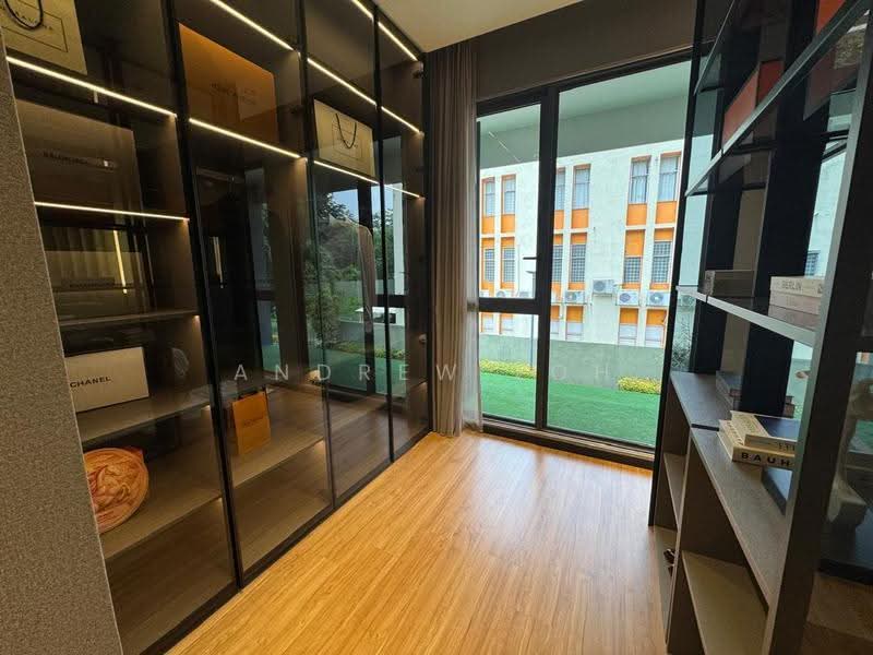 Kediaman Servis untuk Dijual di Sunway Cochrane - Andrew Loh - Interior - PropertyGuru.com.my