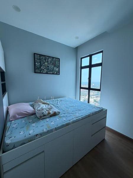 Kediaman Servis untuk Dijual di Sky Loft Premium Suites - Jin Teok - Bedroom - PropertyGuru.com.my