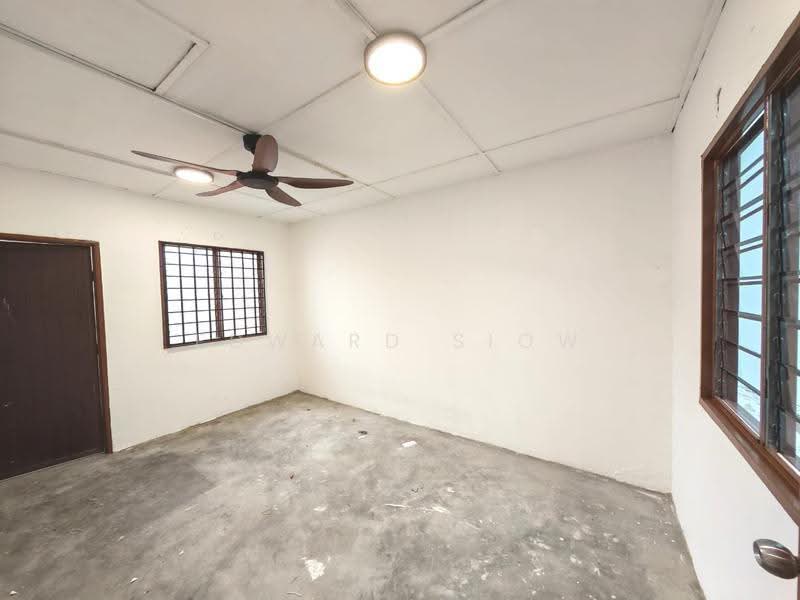 2-storey Terraced House for Rent in Pasir Gudang (Johor) - Edward Siow - Interior - PropertyGuru.com.my