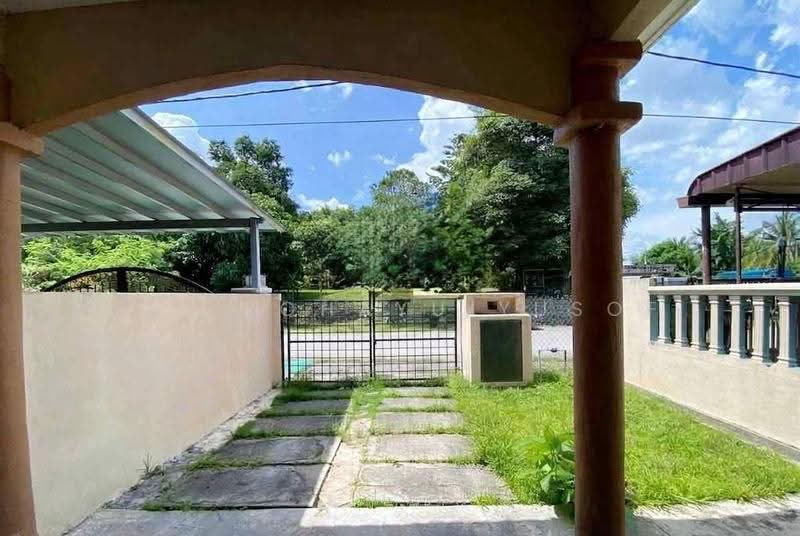 2-storey Terraced House for Sale in Bandar baru bangi (Bandar Baru Bangi) - Sri Rohayu Yusof - Exterior - PropertyGuru.com.my