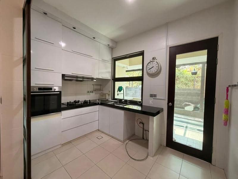 Rumah Berkembar untuk Disewa di East Ledang (Iskandar Puteri (Nusajaya)) - Jin Teok - Kitchen - PropertyGuru.com.my