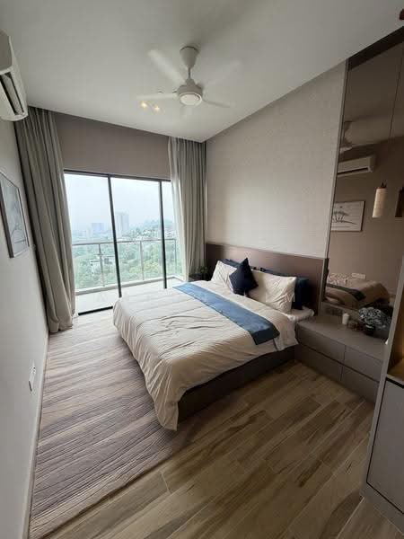 Kediaman Servis untuk Dijual di Hampton Height Damansara - Aaron Lim - Bedroom - PropertyGuru.com.my