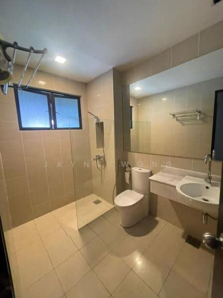 Semi-Detached House for Sale in Leisure Farm (Gelang Patah) - Jayne Wong - Bathroom - PropertyGuru.com.my