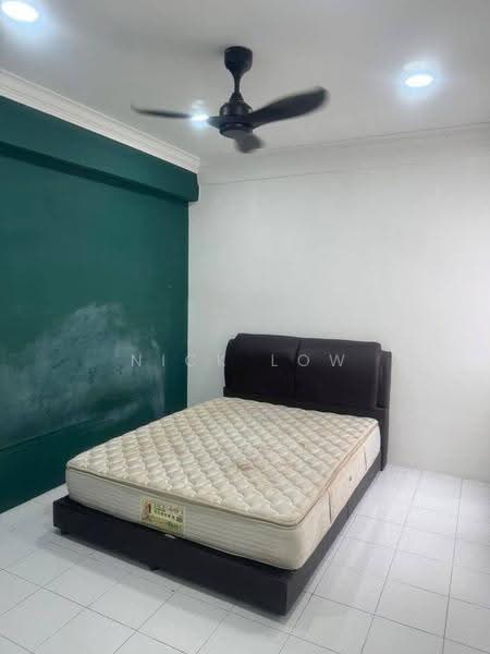 Pangsapuri untuk Disewa di Pangsapuri Pulai Mutiara - Nick Low - Bedroom - PropertyGuru.com.my