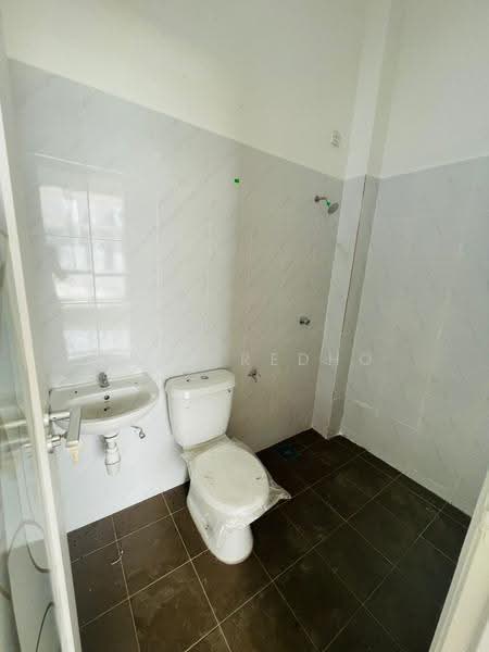 Rumah Berkembar untuk Dijual di Alor Setar (Kedah) - Syed Redho - Bathroom - PropertyGuru.com.my