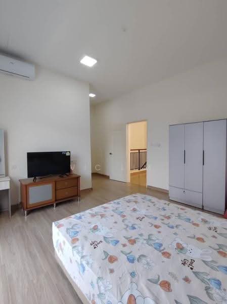 Rumah Teres 2-Tingkat untuk Dijual di Taman Damansara Aliff (Tampoi) - Vic Lim - Bedroom - PropertyGuru.com.my