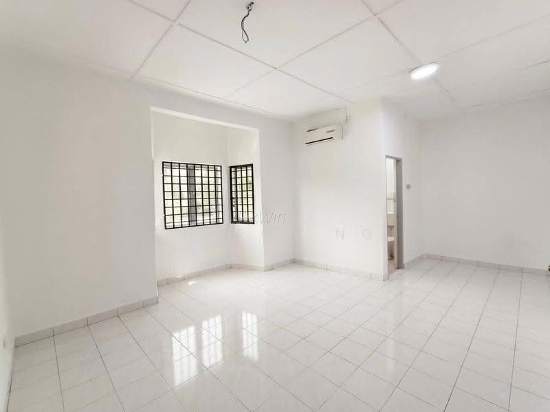 Rumah Teres 2-Tingkat untuk Dijual di Bandar Selesa Jaya (Skudai) - Sharon Ng - Living Room - PropertyGuru.com.my