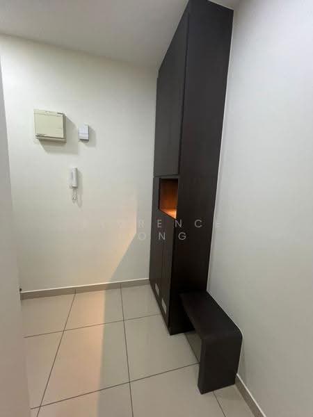Kondominium untuk Dijual di M Condominium @ Larkin - Florence Hong - Entrance - PropertyGuru.com.my