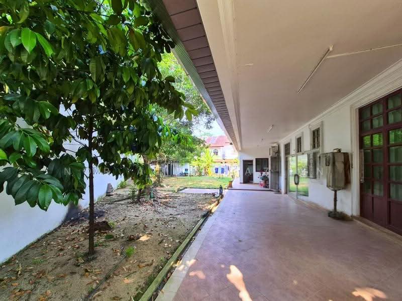 Bungalow House for Sale in Seksyen 6 (Kota Damansara) - Nor Azhar Azlan - Exterior - PropertyGuru.com.my