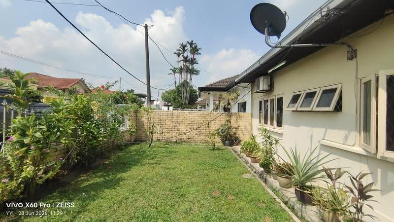Semi-Detached House for Sale in Seksyen 6 (Petaling Jaya) - YY Lo - Exterior - PropertyGuru.com.my