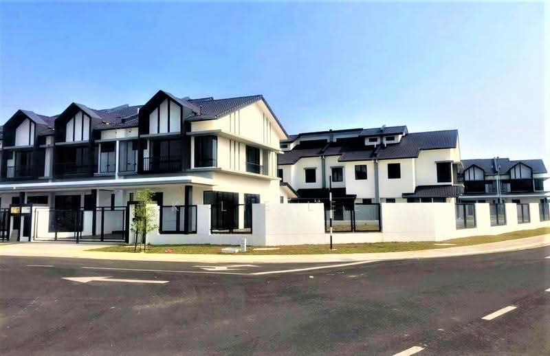 2-storey Terraced House for Sale in Bandar Bukit Raja (Klang) - Kylie Lee - Exterior - PropertyGuru.com.my