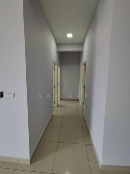 Service Residence for Rent at Meridin Bayvue Serviced Apartment - Roy Yap - Corridor - PropertyGuru.com.my