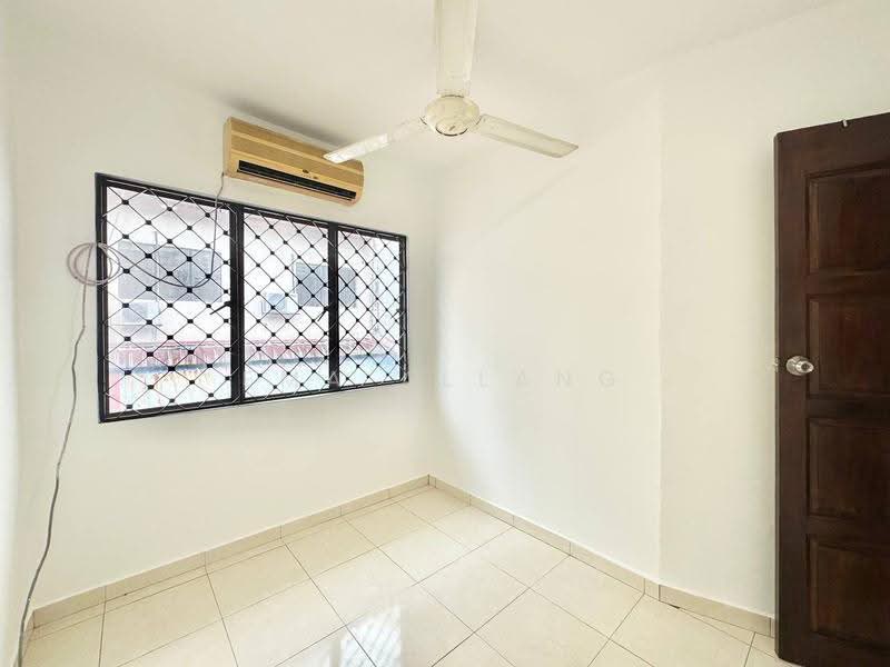 2-storey Terraced House for Sale in Taman Segambut (Jalan Kuching) - EMA ALLANG - Interior - PropertyGuru.com.my