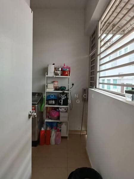 Rumah Teres 2-Tingkat untuk Dijual di Taman Mount Austin (Tebrau) - Florence Hong - Balcony - PropertyGuru.com.my