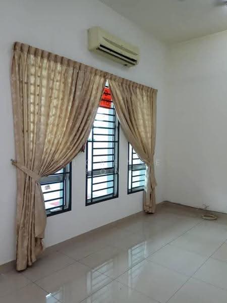 Rumah Teres 2-Tingkat untuk Dijual di Taman Mount Austin (Tebrau) - Florence Hong - Interior - PropertyGuru.com.my