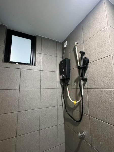 Pangsapuri untuk Disewa di Residensi Max - Wilson Ng - Bathroom - PropertyGuru.com.my