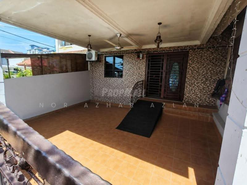 2-storey Terraced House for Sale in Bandar Baru Bangi (Selangor) - Nor Azhar Azlan - Exterior - PropertyGuru.com.my