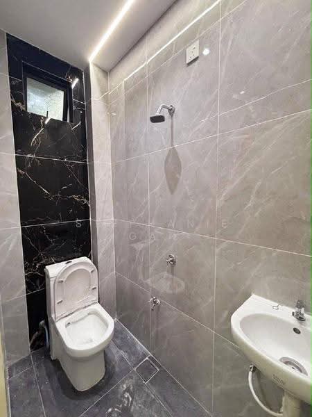 Rumah Teres 2-Tingkat untuk Dijual di Johor Bahru (Johor) - Stephanie Gan - Bathroom - PropertyGuru.com.my