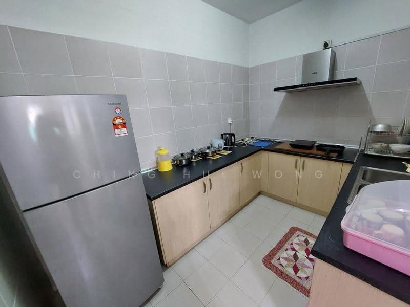 Kondominium untuk Disewa di Alam Damai - Ching Hui Wong - Kitchen - PropertyGuru.com.my