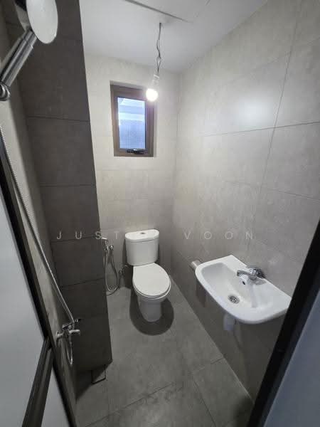 Kondominium untuk Dijual di Aetas Damansara - Justin Voon - Bathroom - PropertyGuru.com.my
