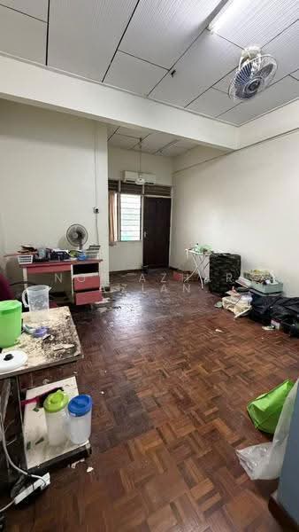 Rumah Berkembar untuk Dijual di Kuala Terengganu (Terengganu) - Nor Azhar Azlan - Living Room - PropertyGuru.com.my