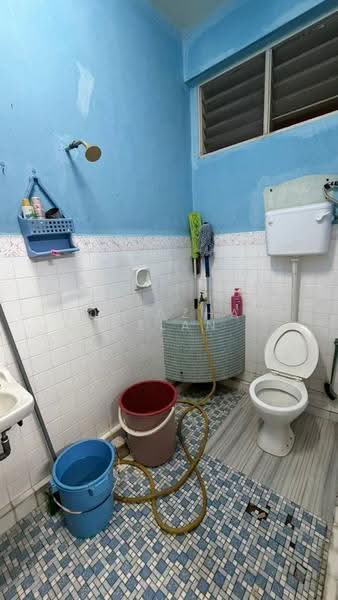 Rumah Berkembar untuk Dijual di Kuala Terengganu (Terengganu) - Nor Azhar Azlan - Bathroom - PropertyGuru.com.my