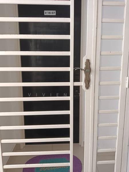 Kediaman Servis untuk Disewa di Twin Galaxy (Dwi Galaksi) - Vivien Tan - Entrance - PropertyGuru.com.my
