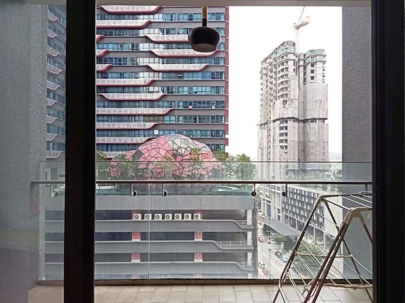Kediaman Servis untuk Disewa di The Elements - Eason Hiew - Balcony - PropertyGuru.com.my