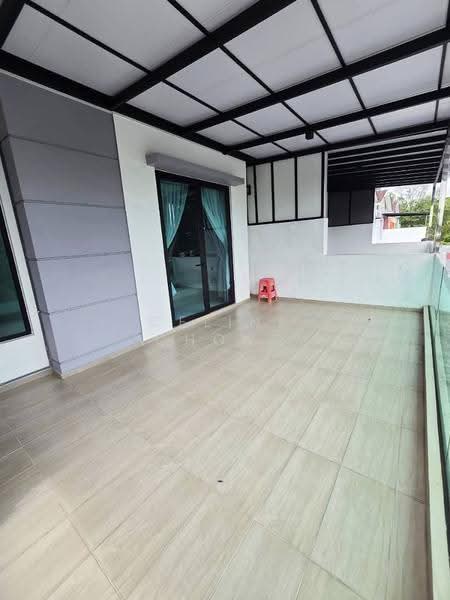 1.5-storey Terraced House for Sale in Bukit Indah 2 (Iskandar Puteri (Nusajaya)) - Celina Chong - Balcony - PropertyGuru.com.my